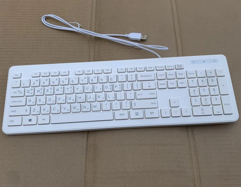 Teclado com fio USB com layout - Gaming Keyboard Blue Switches avaliação e preço